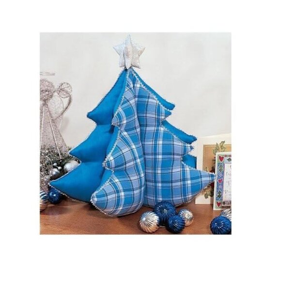 McCalls Crafts Christmas Pattern 37777 Kit Tree Skirt Stockings Ornaments Decor - Picture 5 of 8